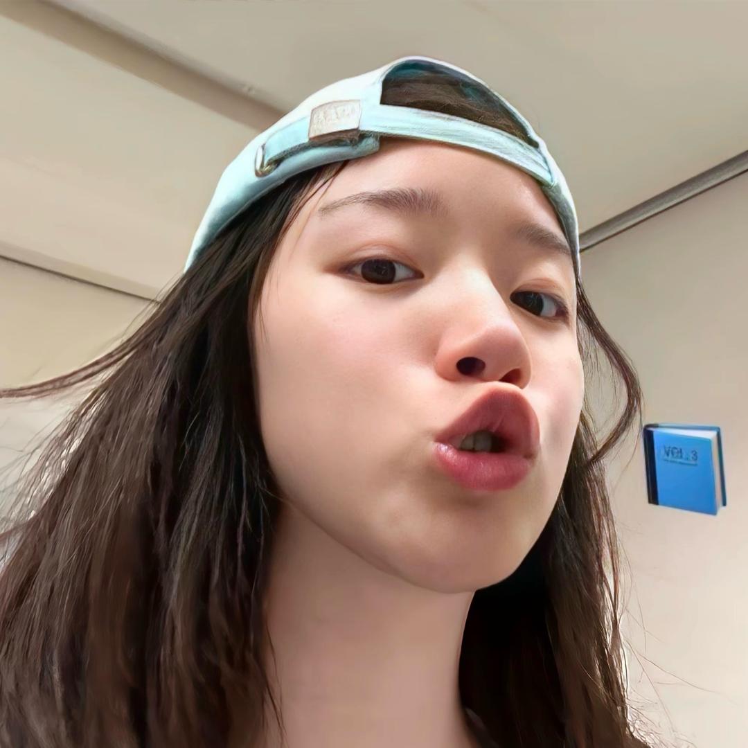 ㅤㅤㅤㅤㅤㅤㅤㅤㅤㅤㅤ鱼小涵