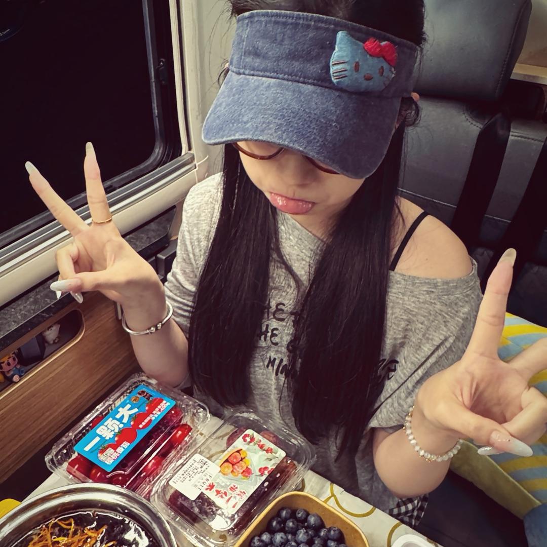 吟吟（好运版）🕊️