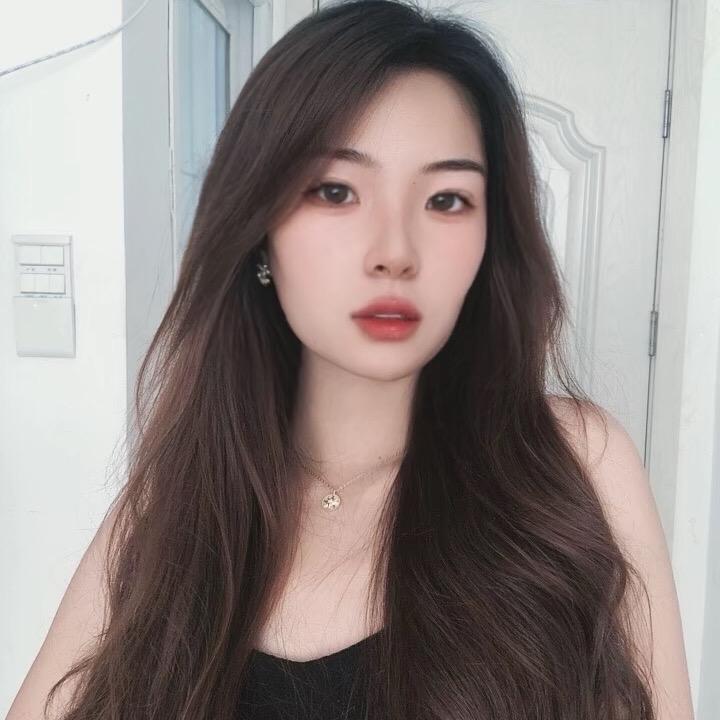 绰绰有于女士