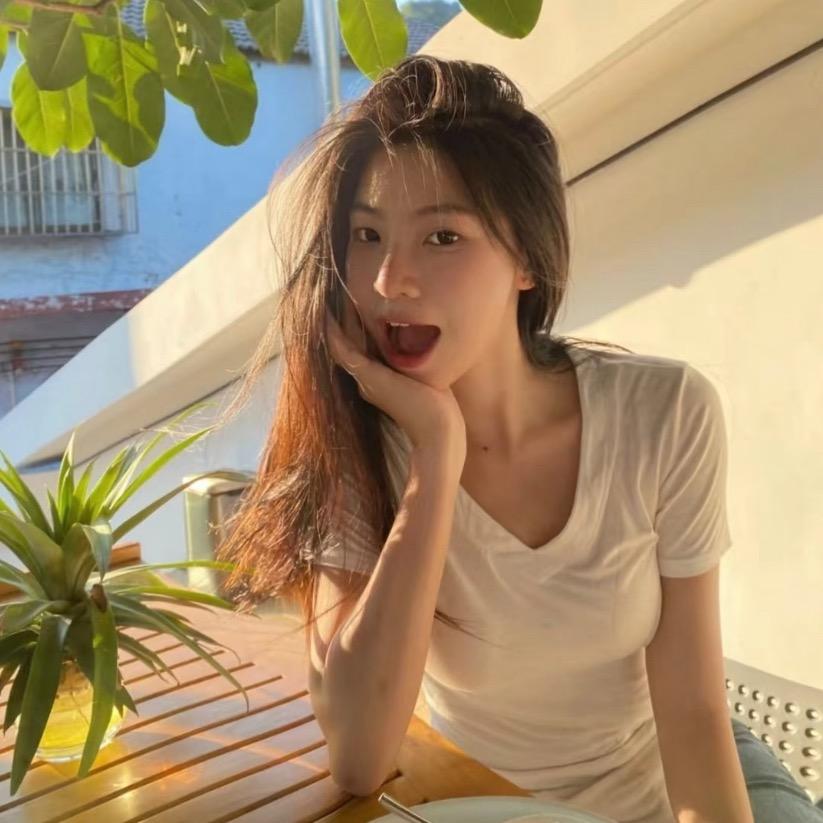琦琦.