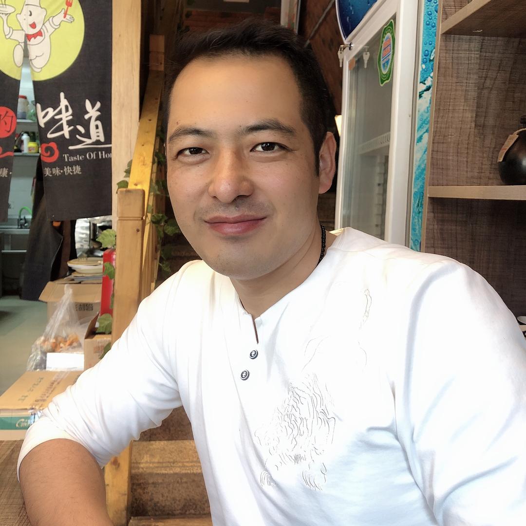 银川市金凤区大咖餐饮店