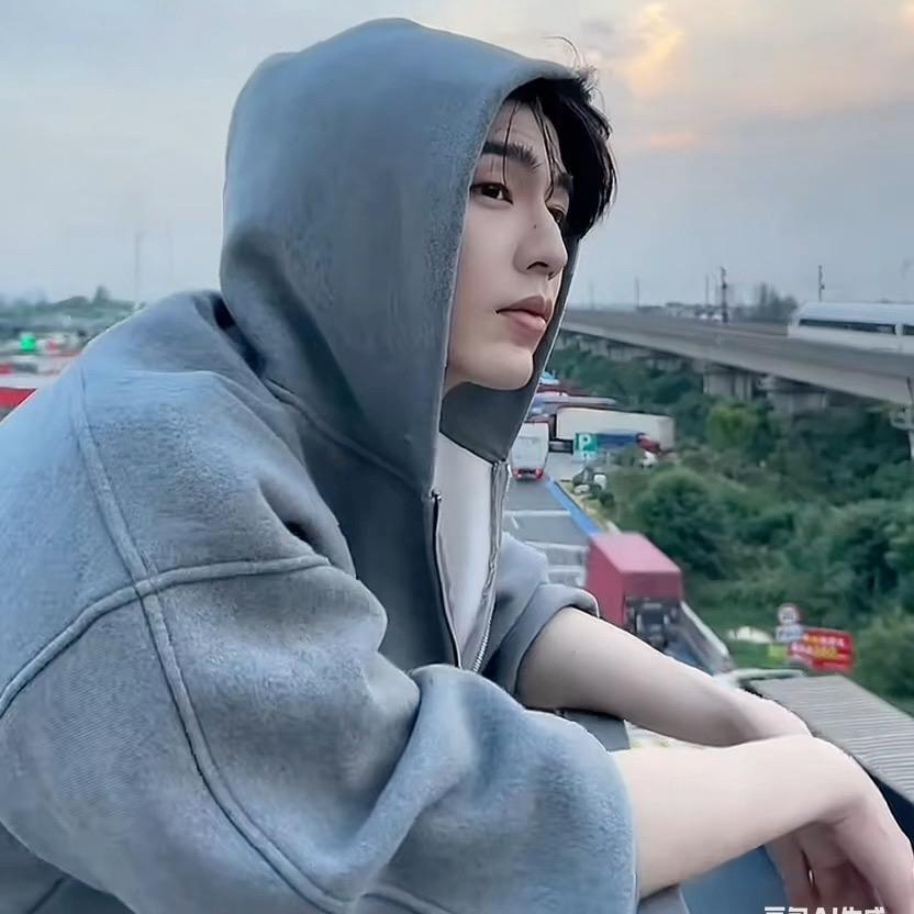 ㅤㅤ ︉︉︉︋ ︍ ㅤㅤ ︉︉︉︋祈佑