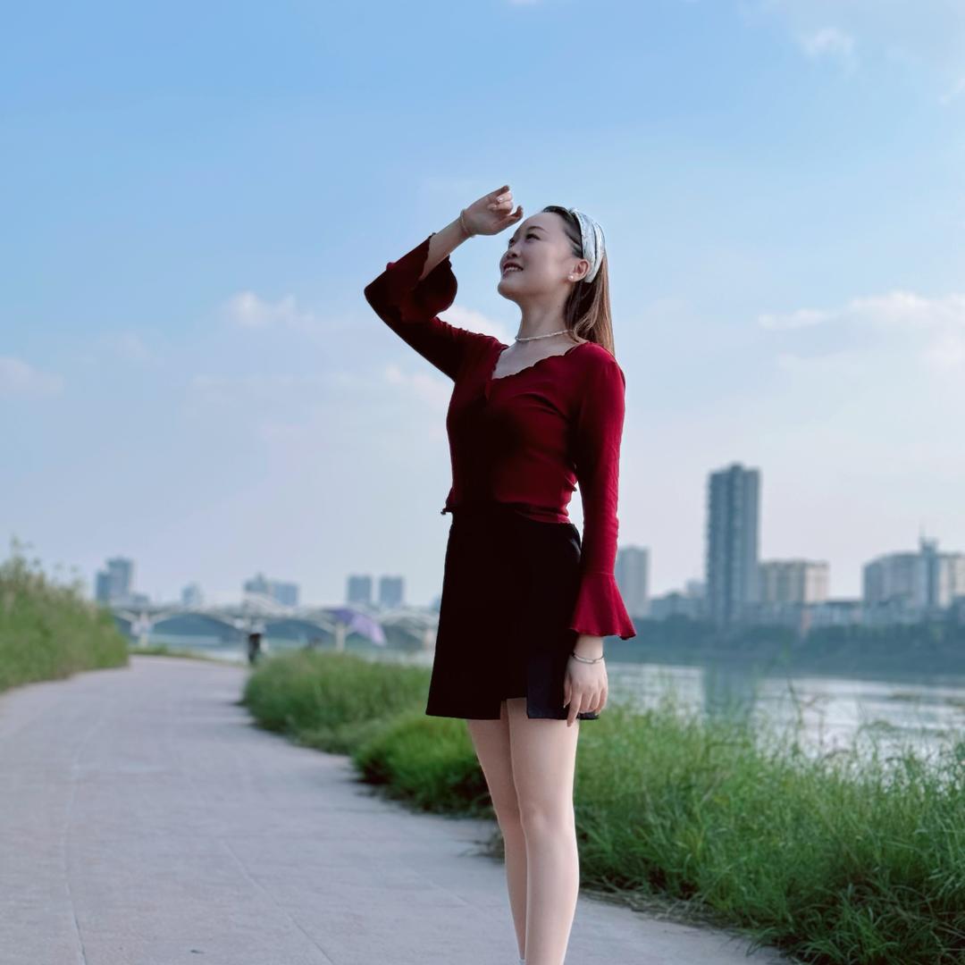 教主持的圈圈吖💛