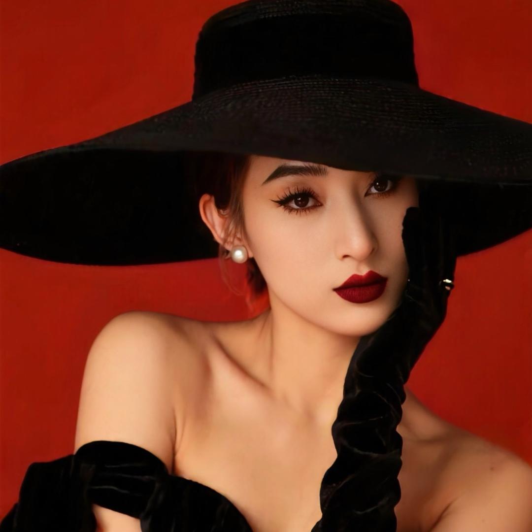 “开明”舞蹈校长——寒冰！