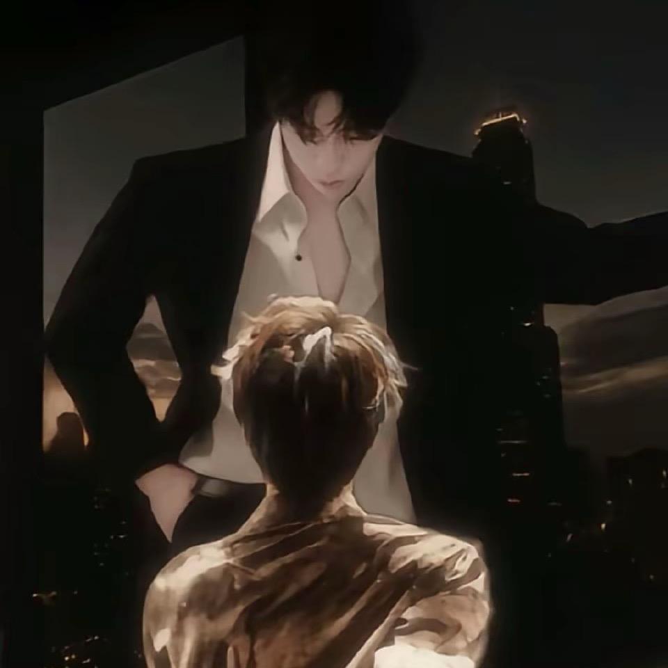 爱吃糖的甜憨憨