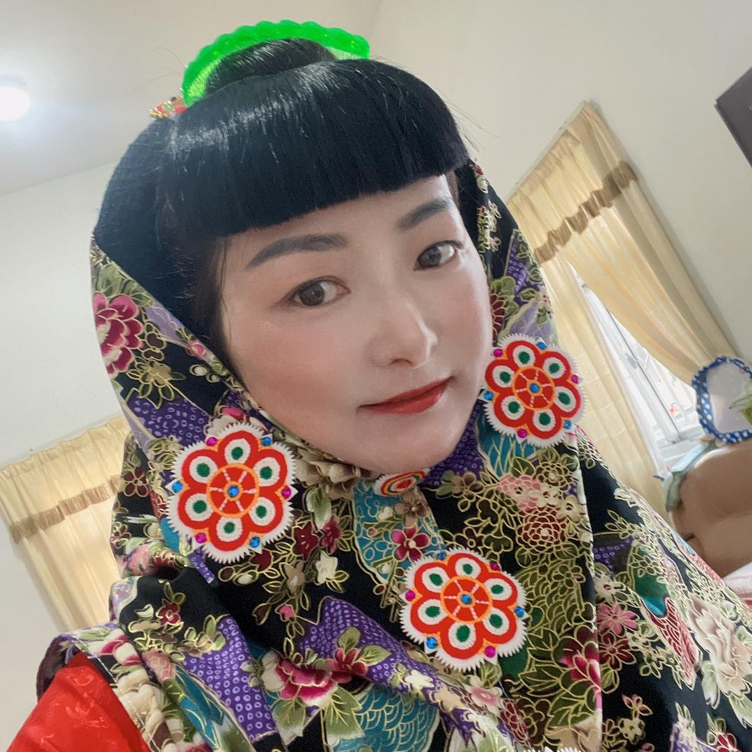 黛妮雅时尚假发崇武店