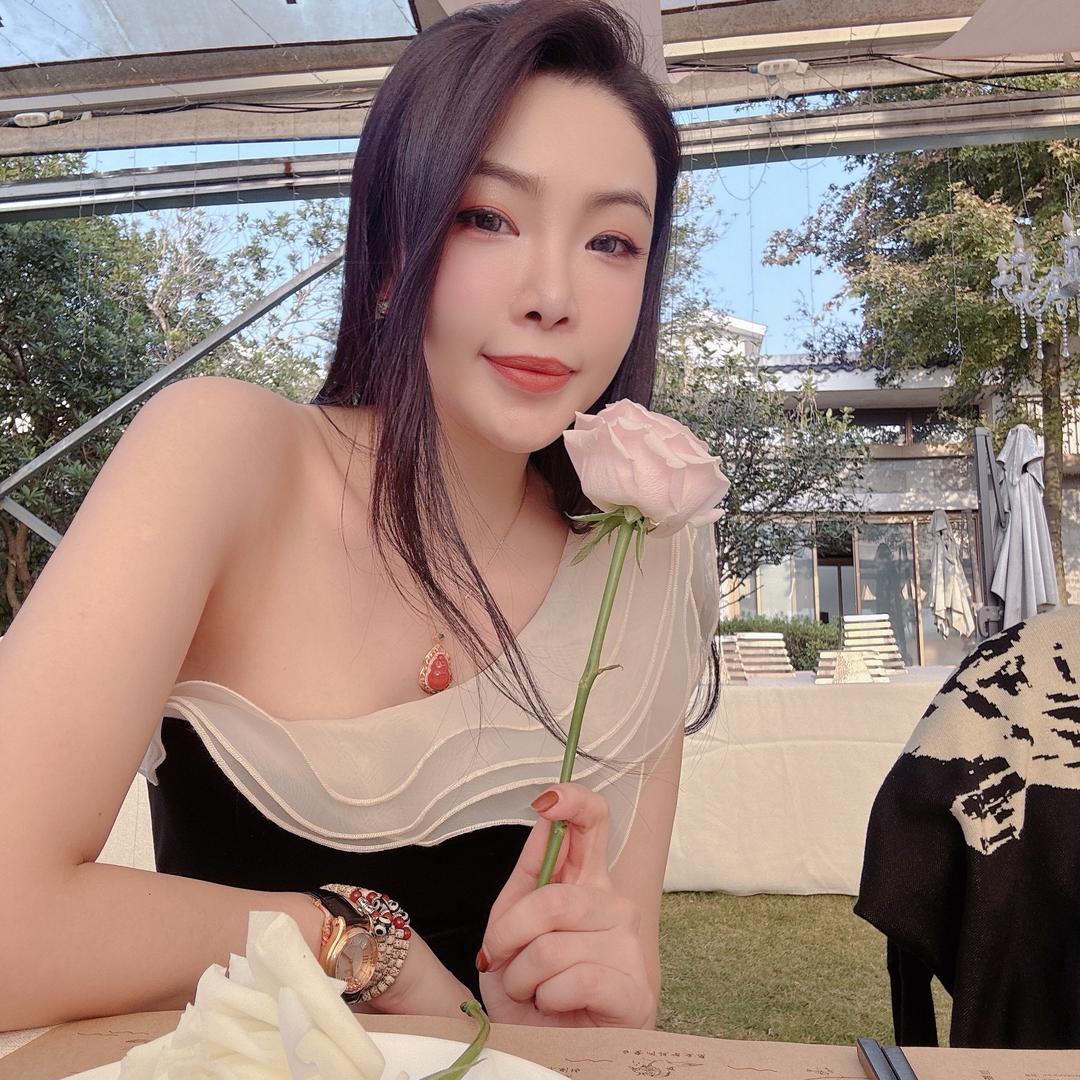 芊芊呐