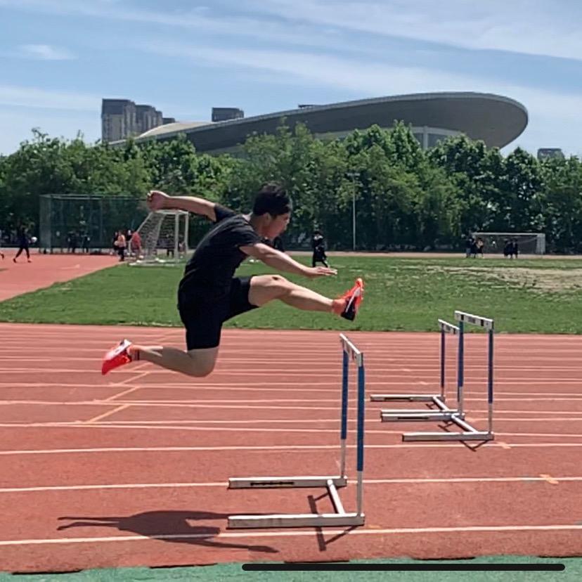 🌈不会反手的小小扬🏸️