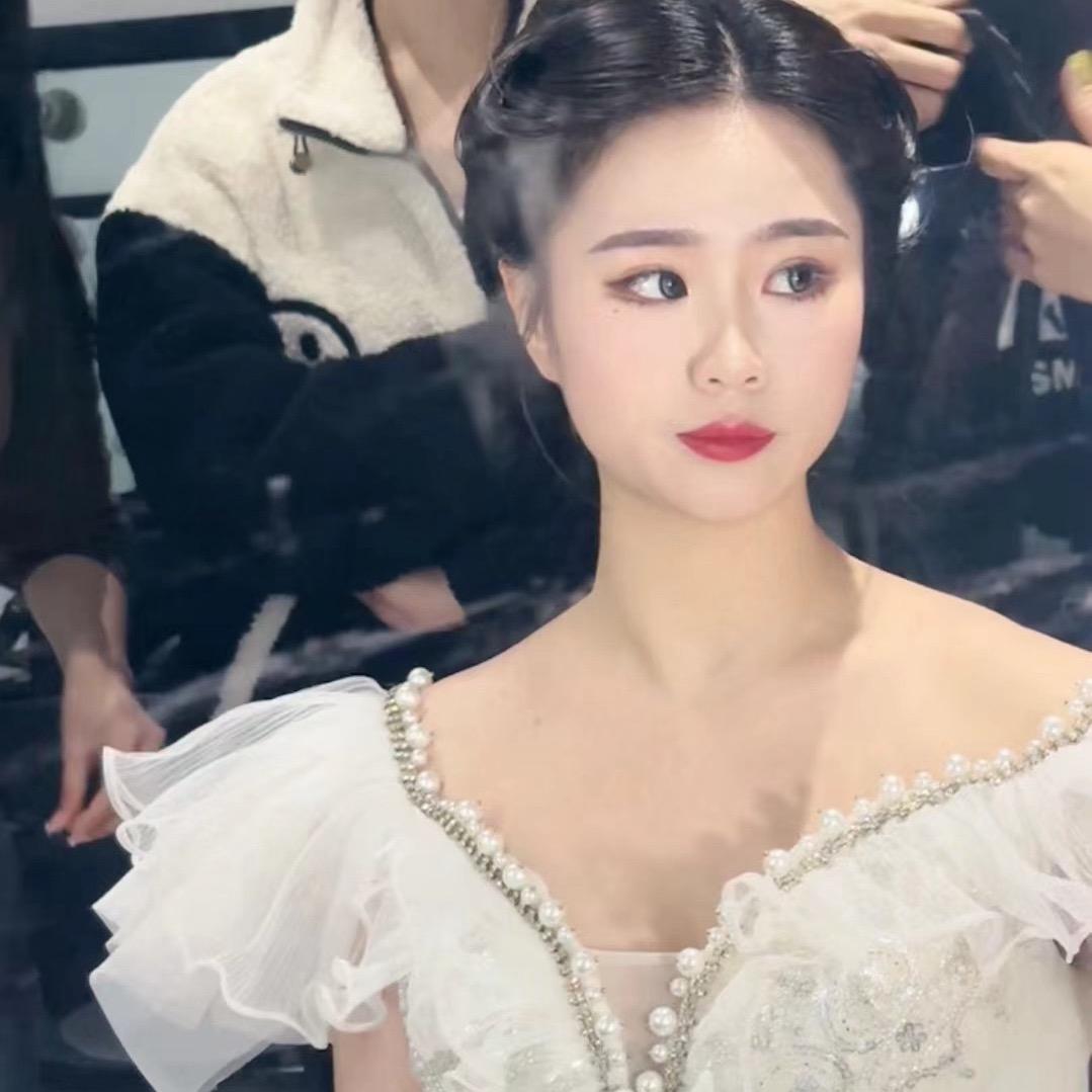 娜娜