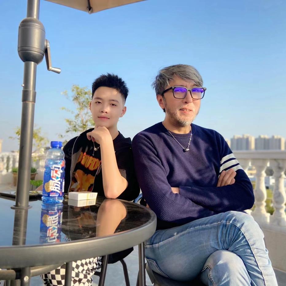 王童语@李锐