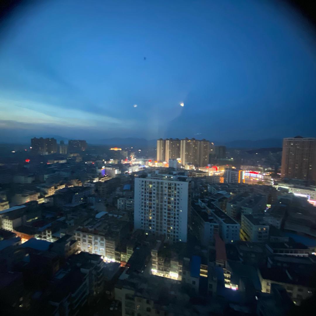 来自平南的众包仔