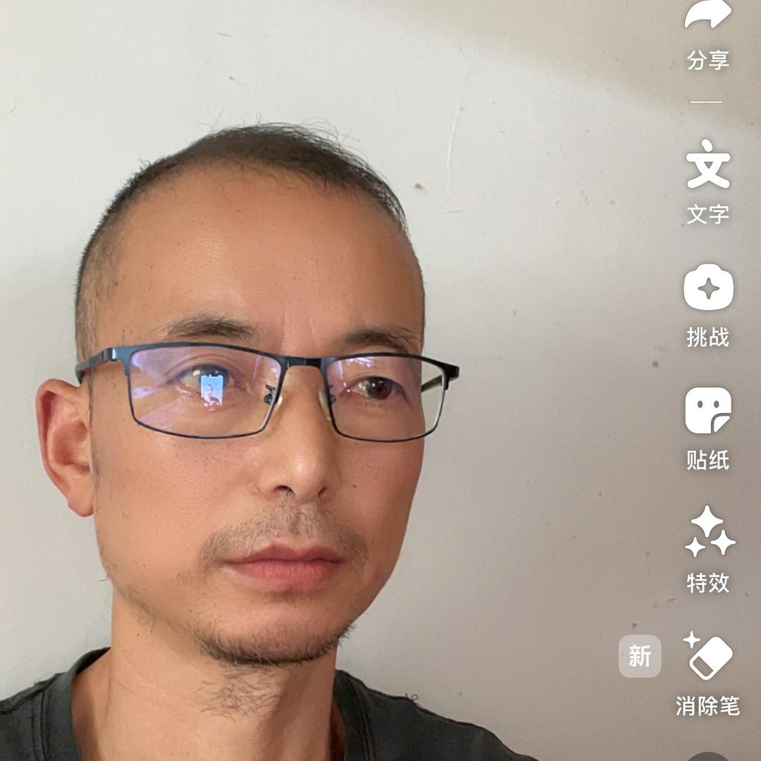 陈艺豪烘焙。