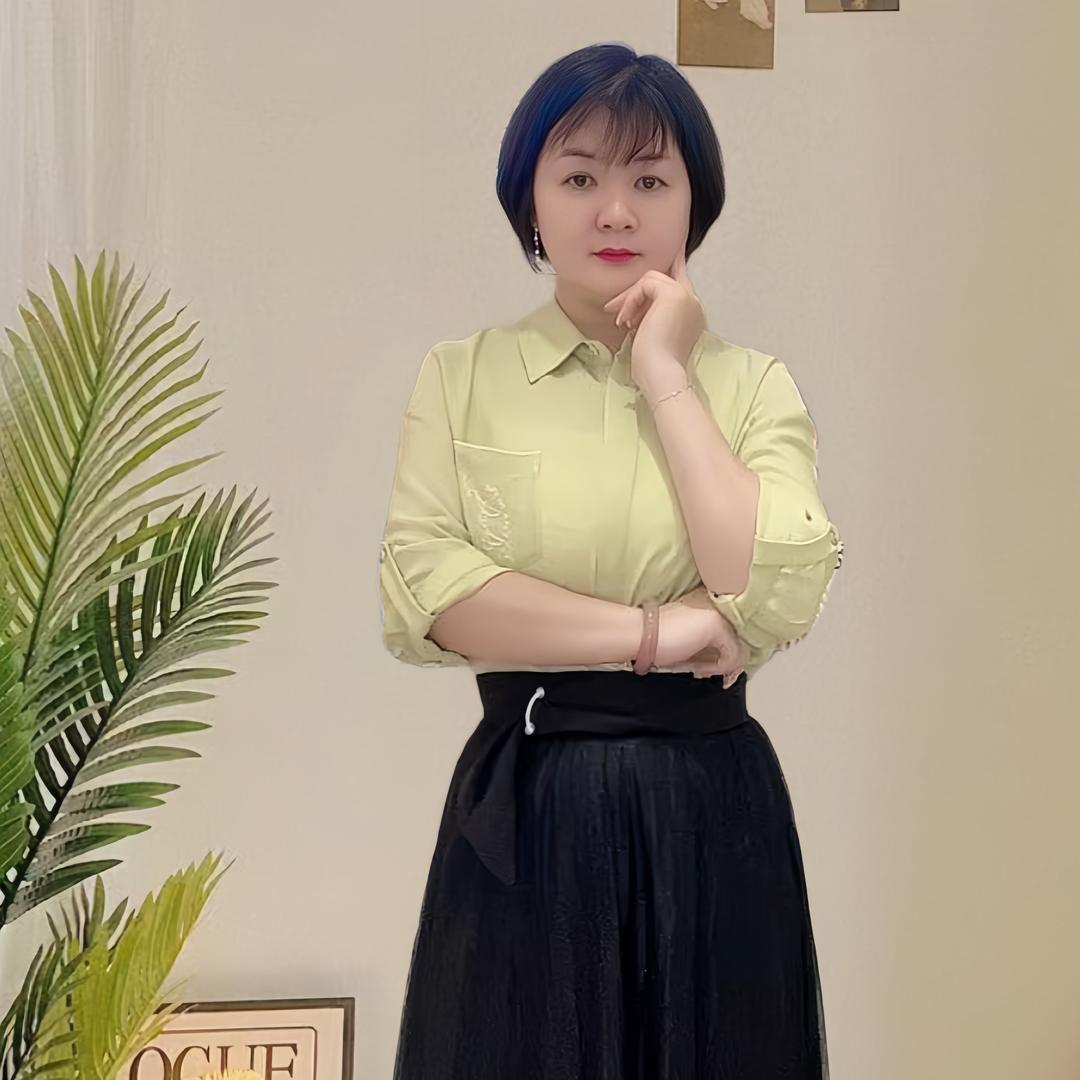 小曼吖