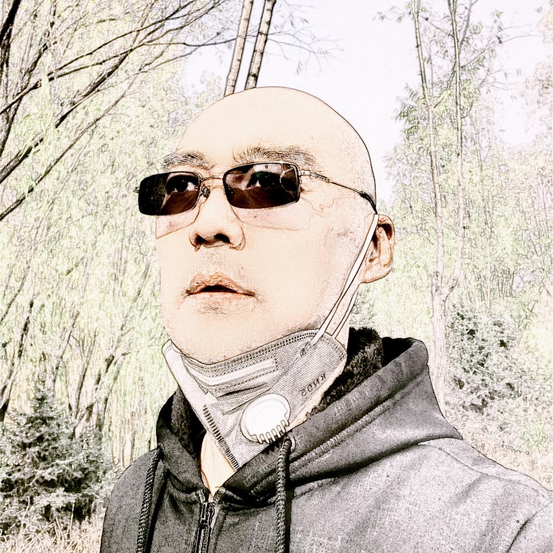 躲在云里看世界