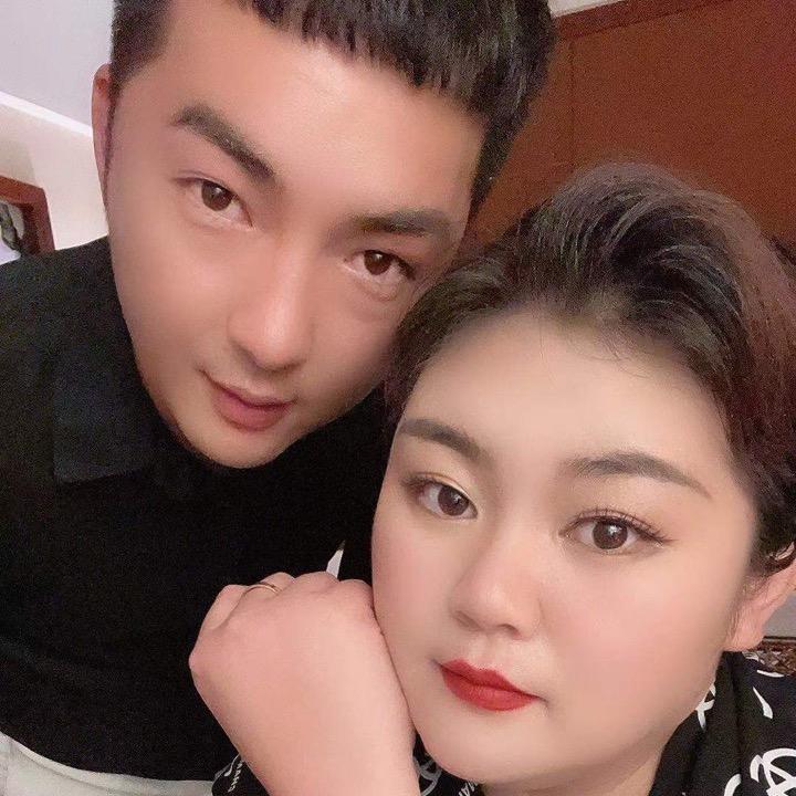 崔峰无臂男孩和媳妇的日常