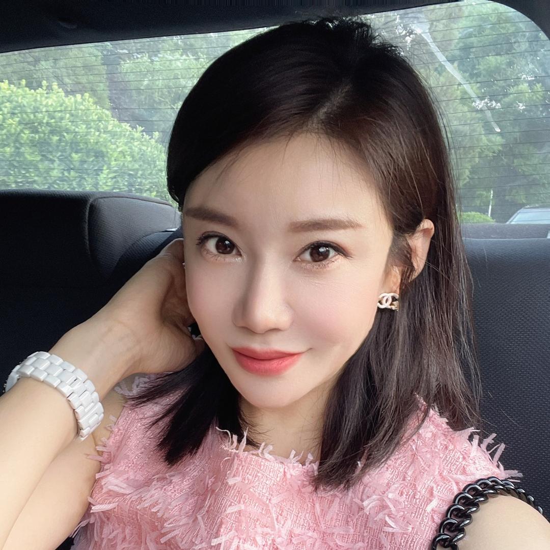 人鱼小姐姐