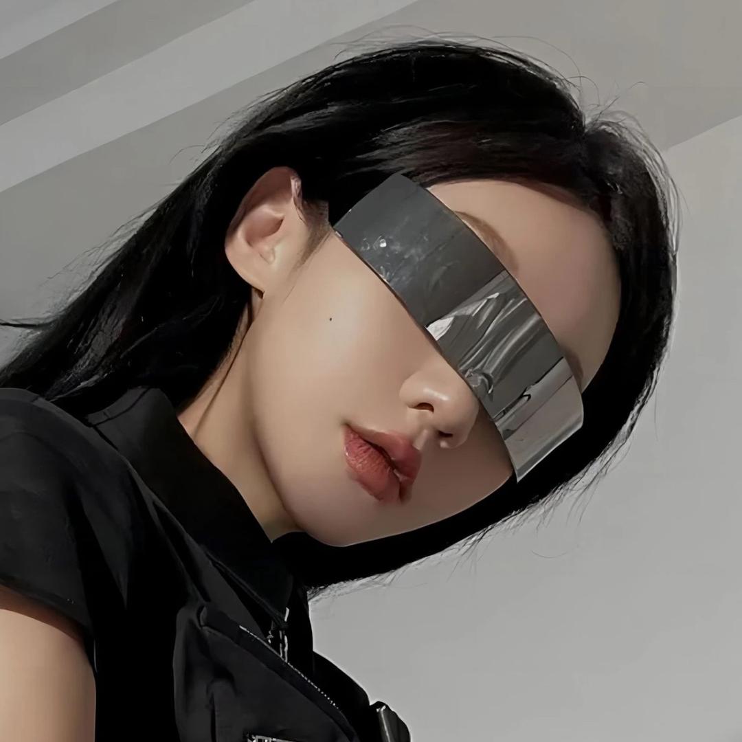 微微笑了🤭