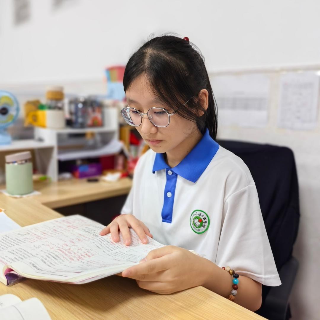 霞姐专注修护敏痘院线