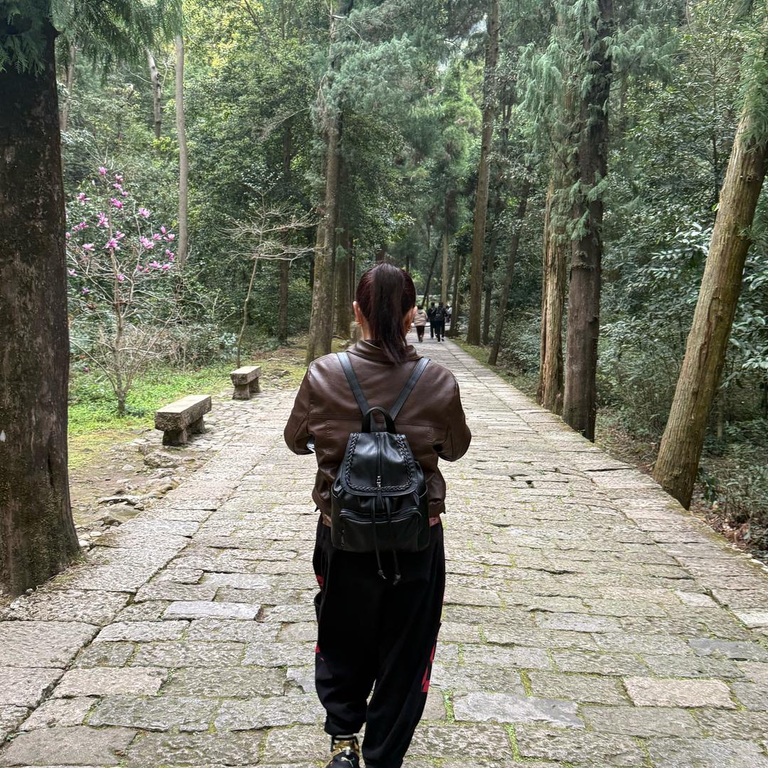 清晨〈拒私聊〉