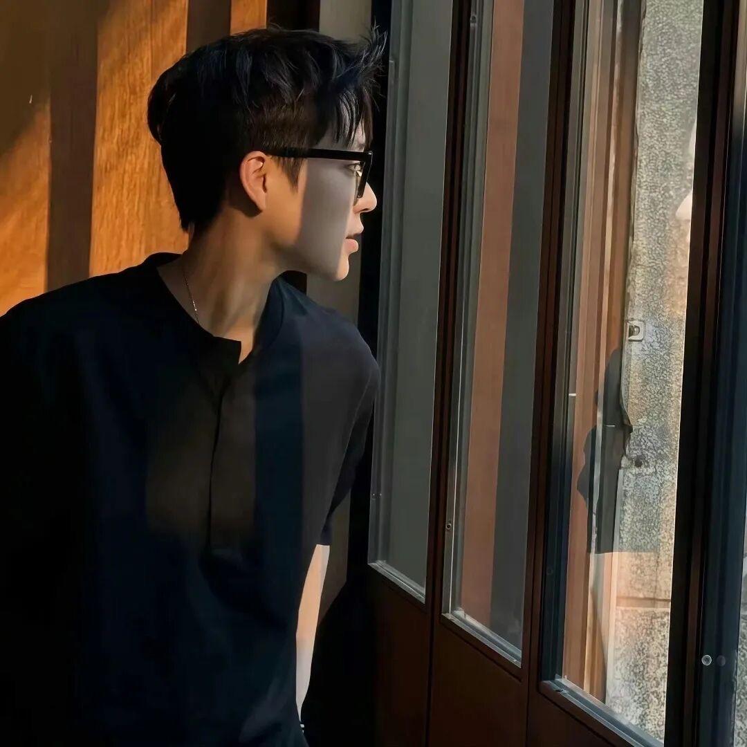 苞米地里吃过亏