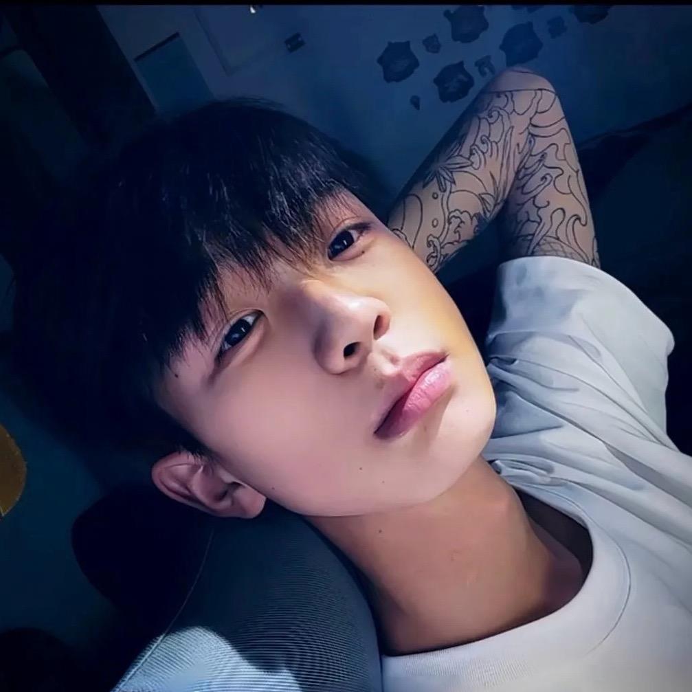 《明星歌舞团》阿铭