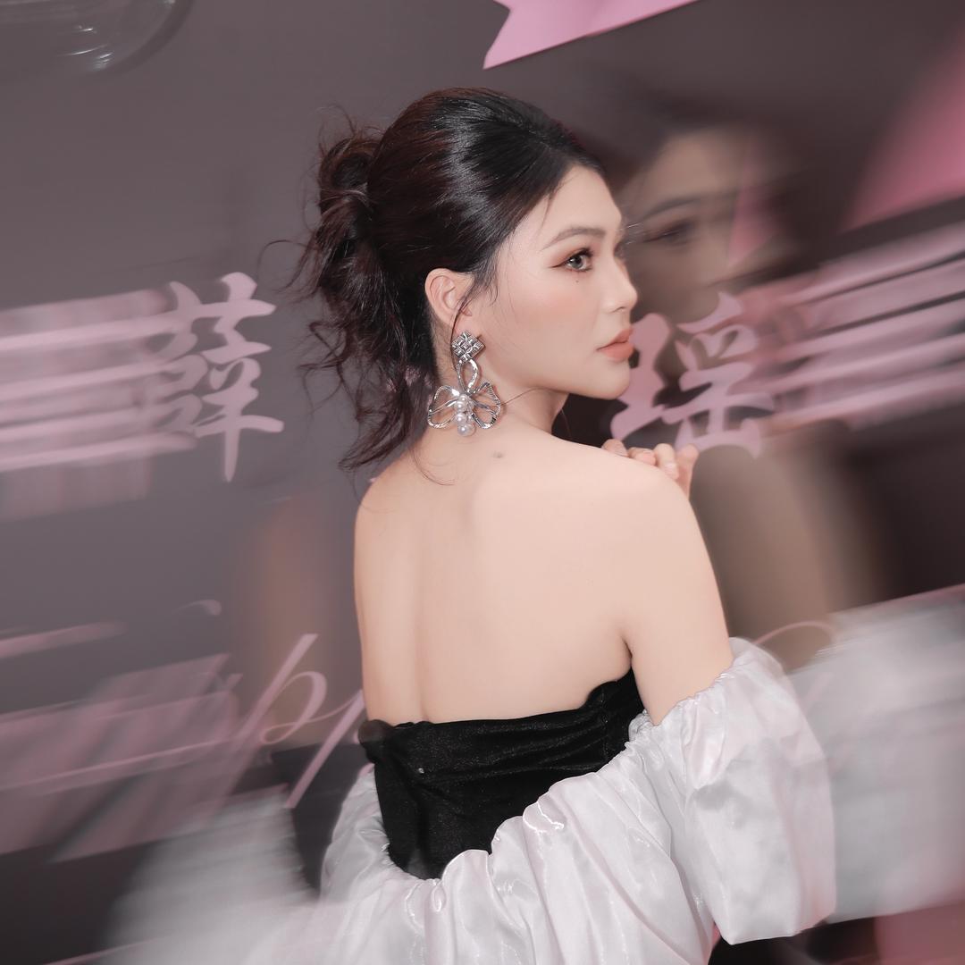 小薛不讲理。