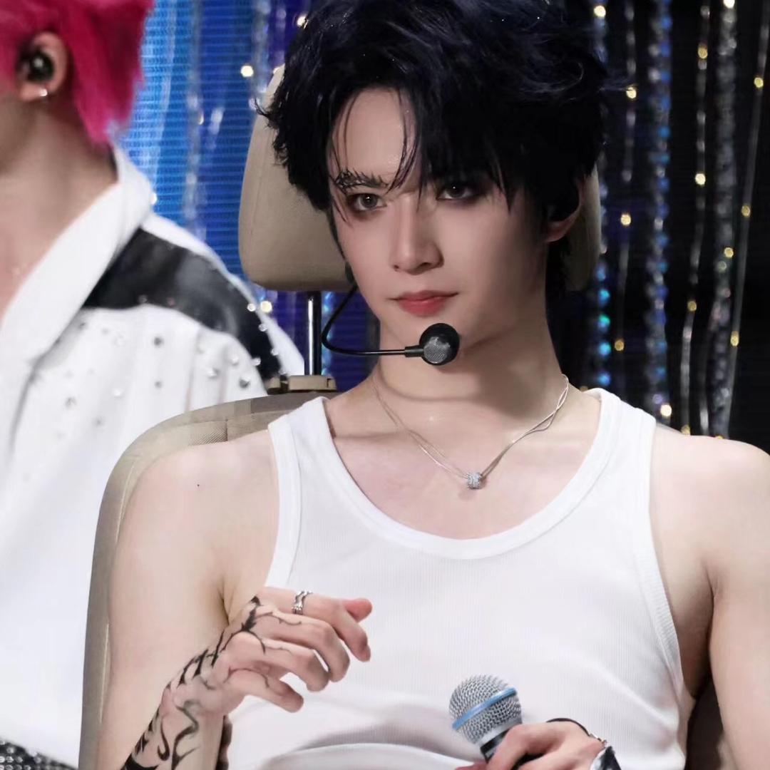 养了只小狗叫土豆