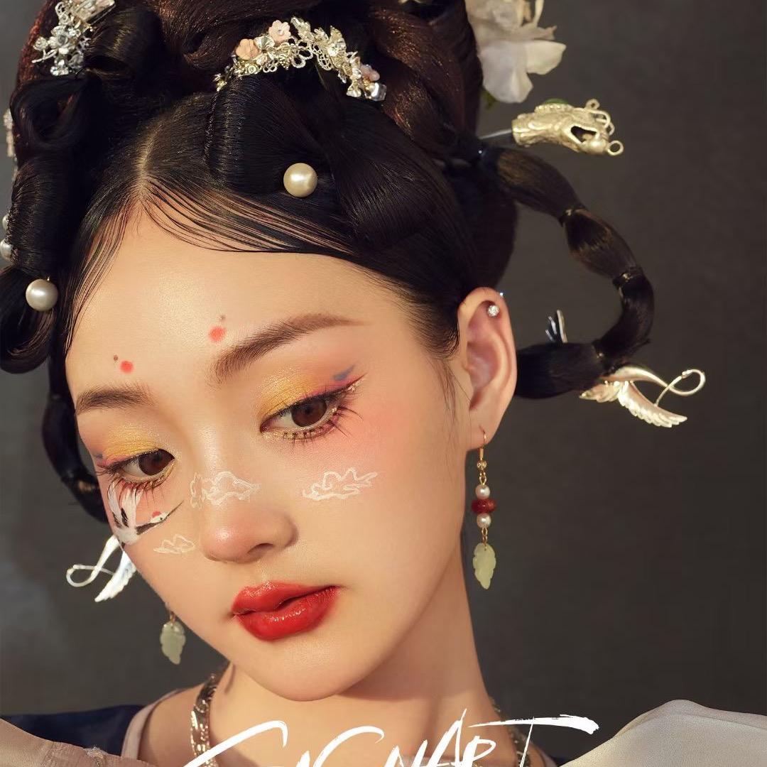 化妆师💄梦云