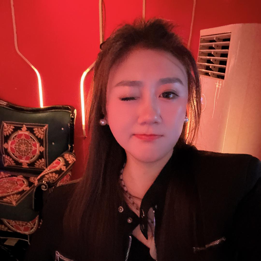 静静Reme头像
