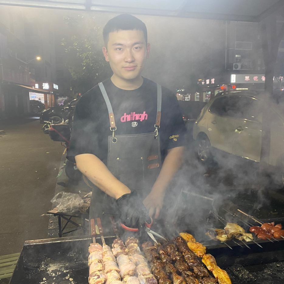 尔滨烧烤霖的