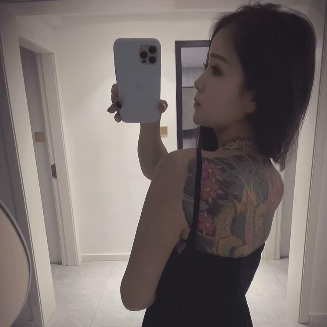 莹儿很ok