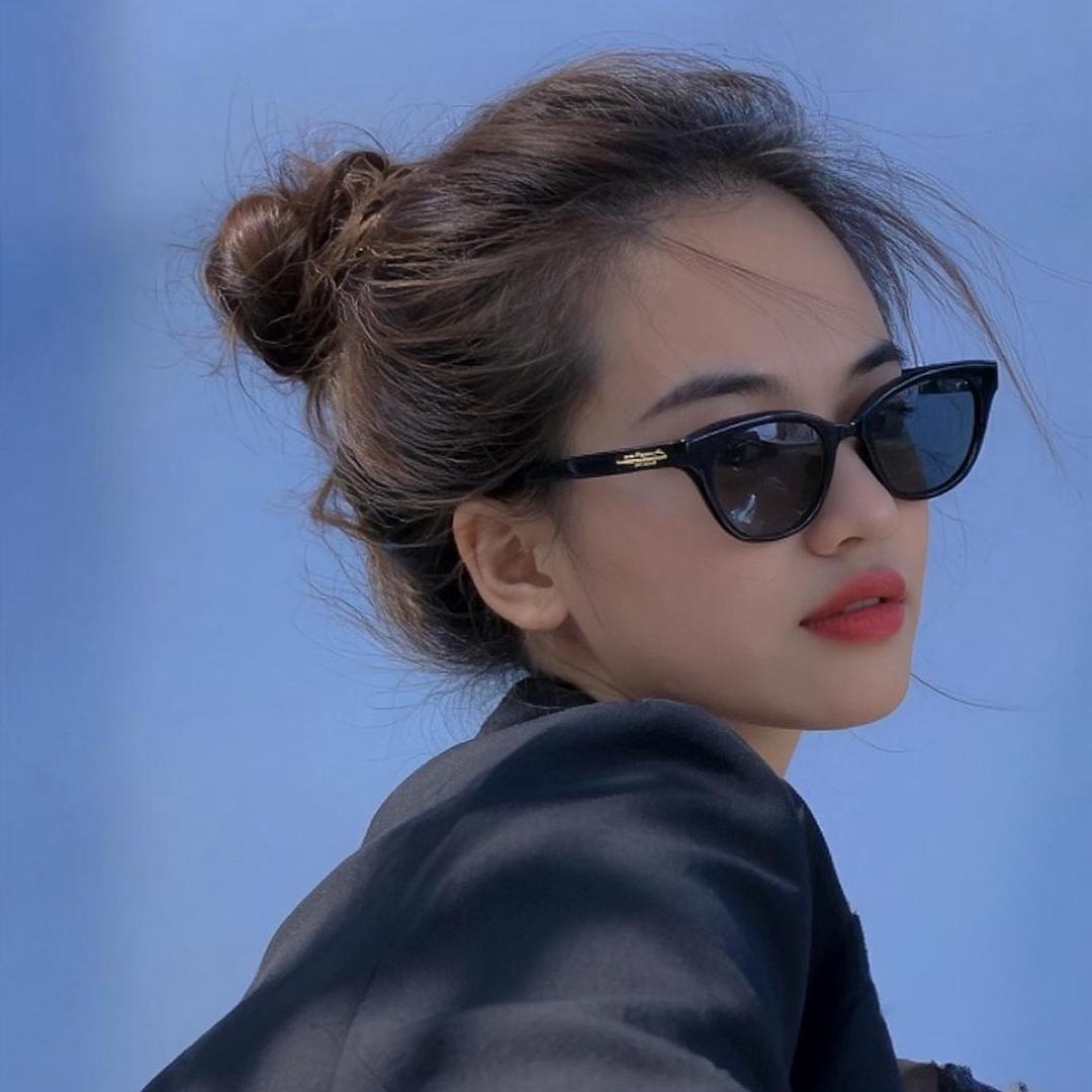 丑的无比耀眼