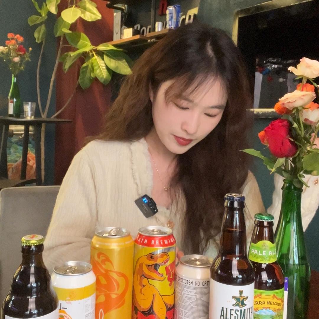 圆圆的小酒酒