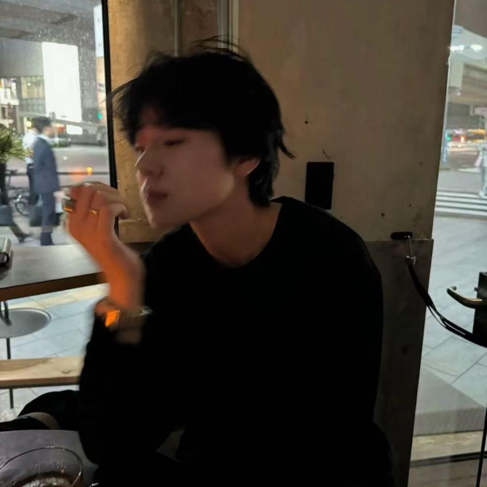 我妈说名字太长就会有傻子跟着念