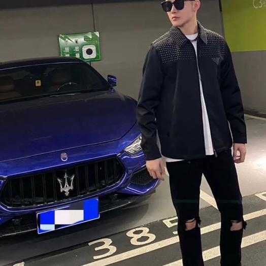 雯乐轻奢男装
