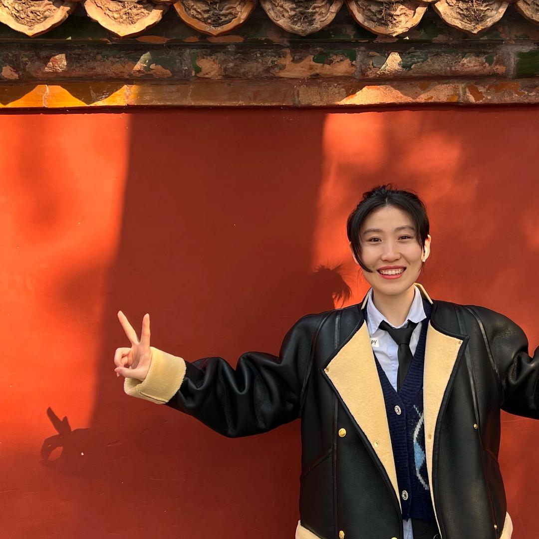 小Dou有两块钢铁