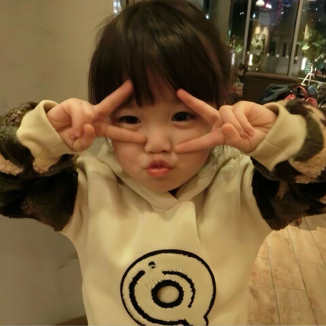 小婷.