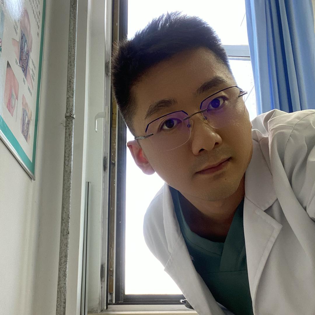 👨‍⚕️ 苏打水先生🙊🍀