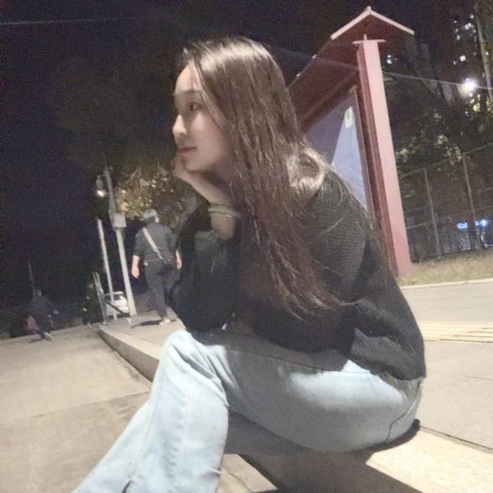 小迷糊(´･ω･`)