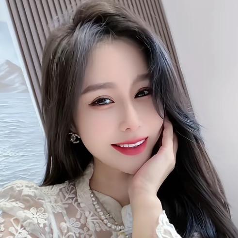 我是皮皮皮皮皮吖（穿搭日记)