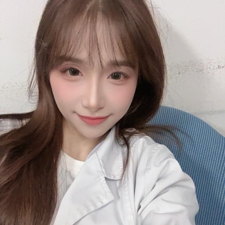 🌛李月半