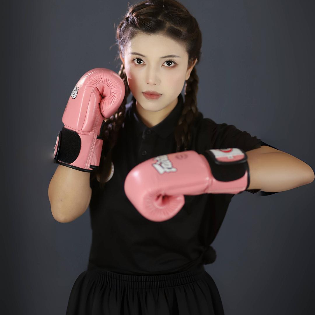 吉首虎威拳馆老板娘小陈（工作模式-）