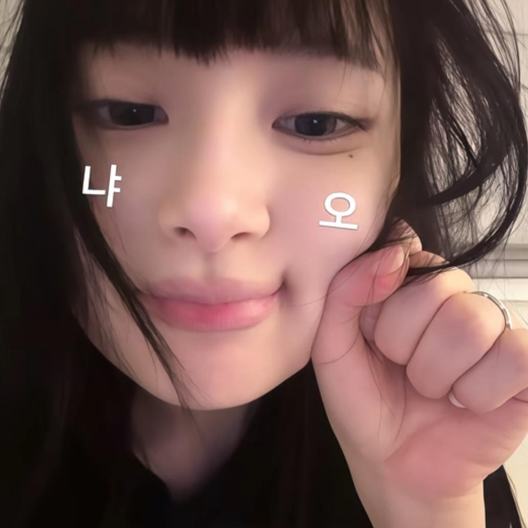 她们都叫我爆爆