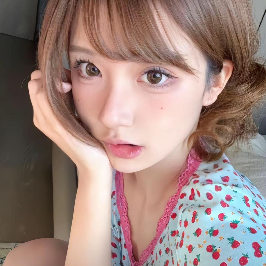 Li¹⁹⁹⁹