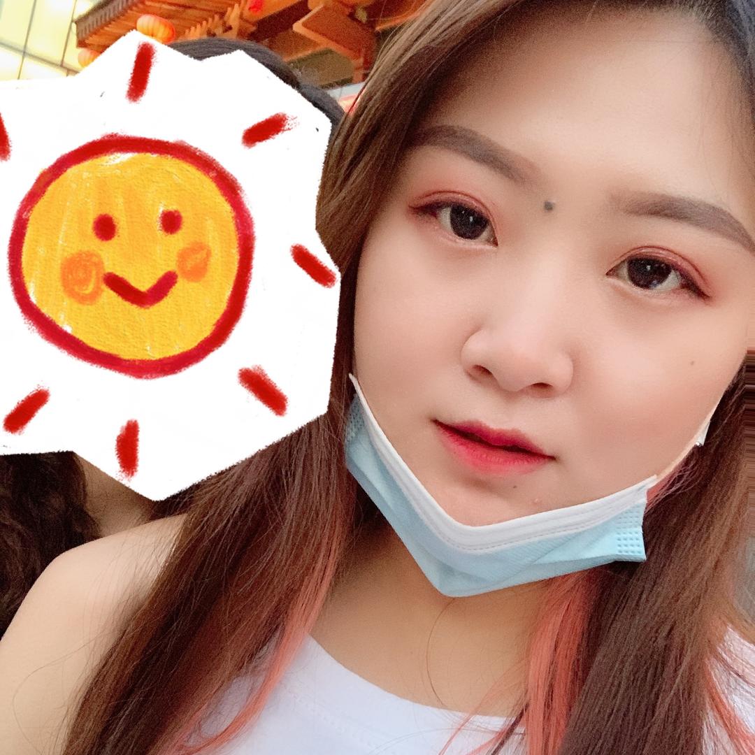清徐县尤米美甲美睫店