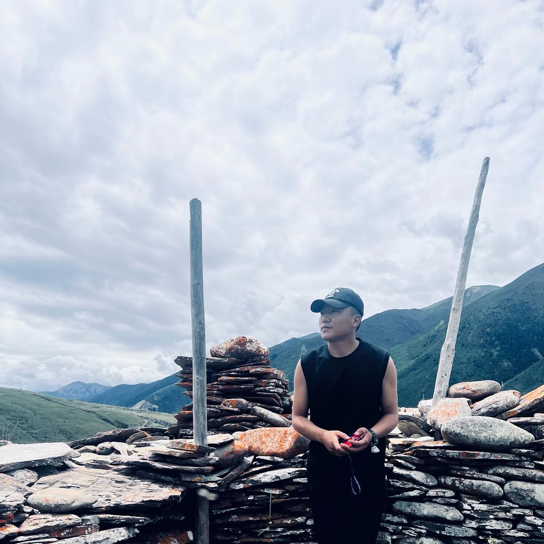 དགྲ་ལྷ།