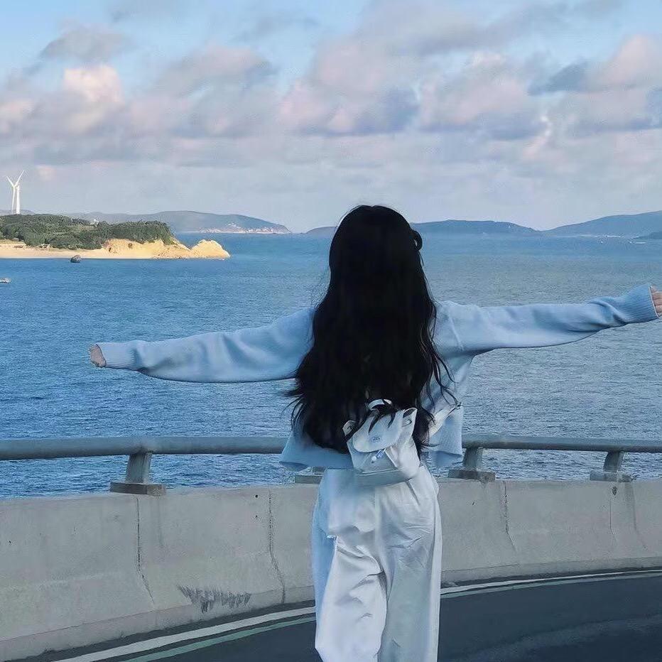 鱼耀水产女汉子