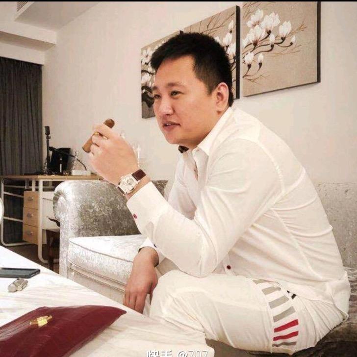 幻 影 哥商城开业演唱会现场