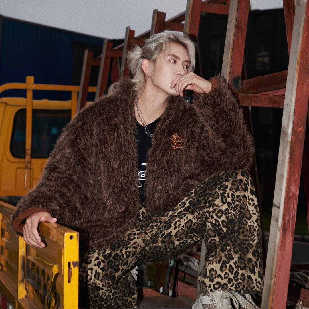 SDSA大曜男装专卖店一一穿搭社