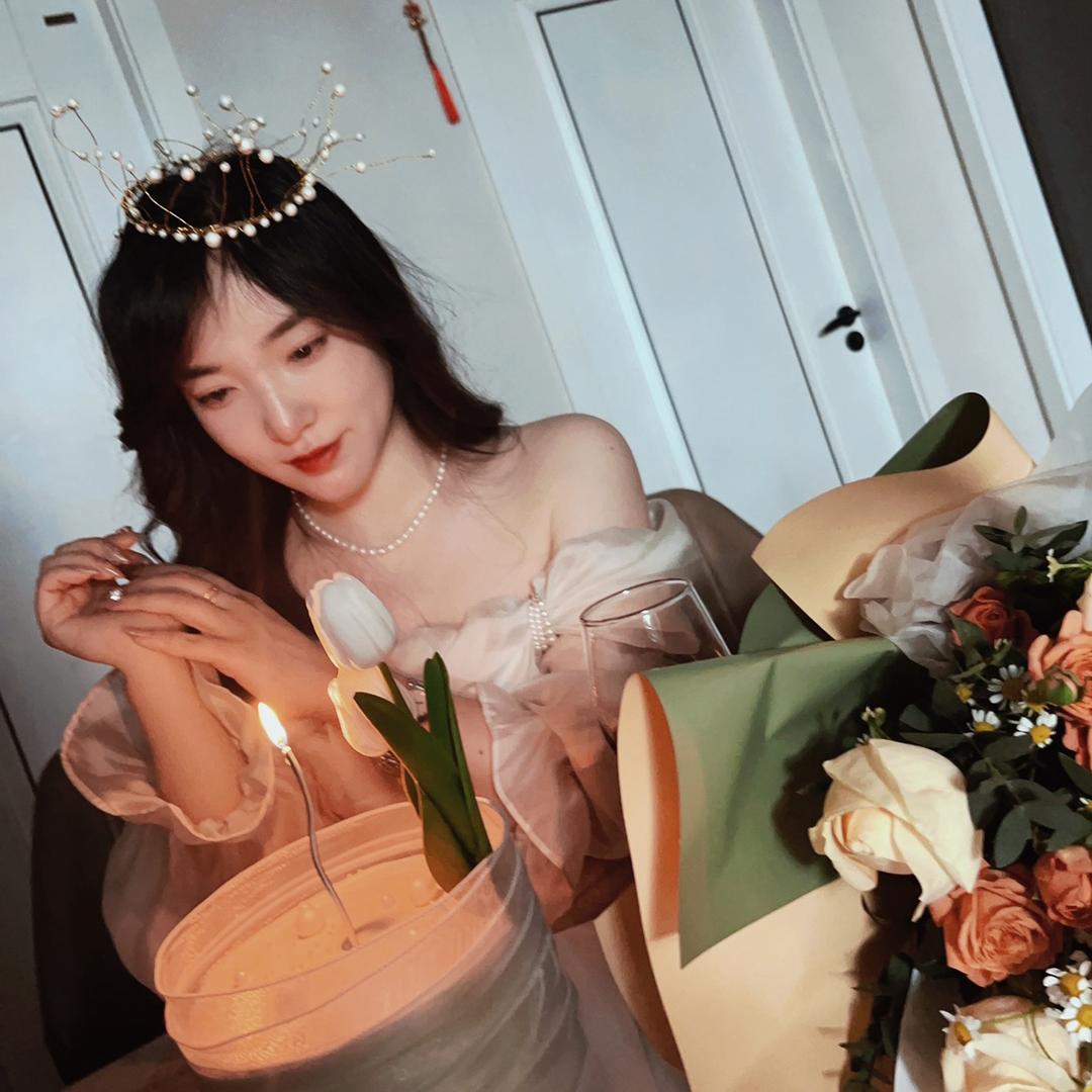 @👄筱靓靓
